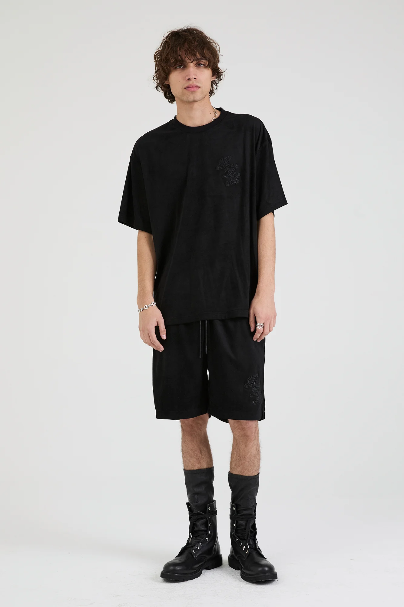 CLYDE SHORT | BLACK SCRIPT LOGO - Image 3