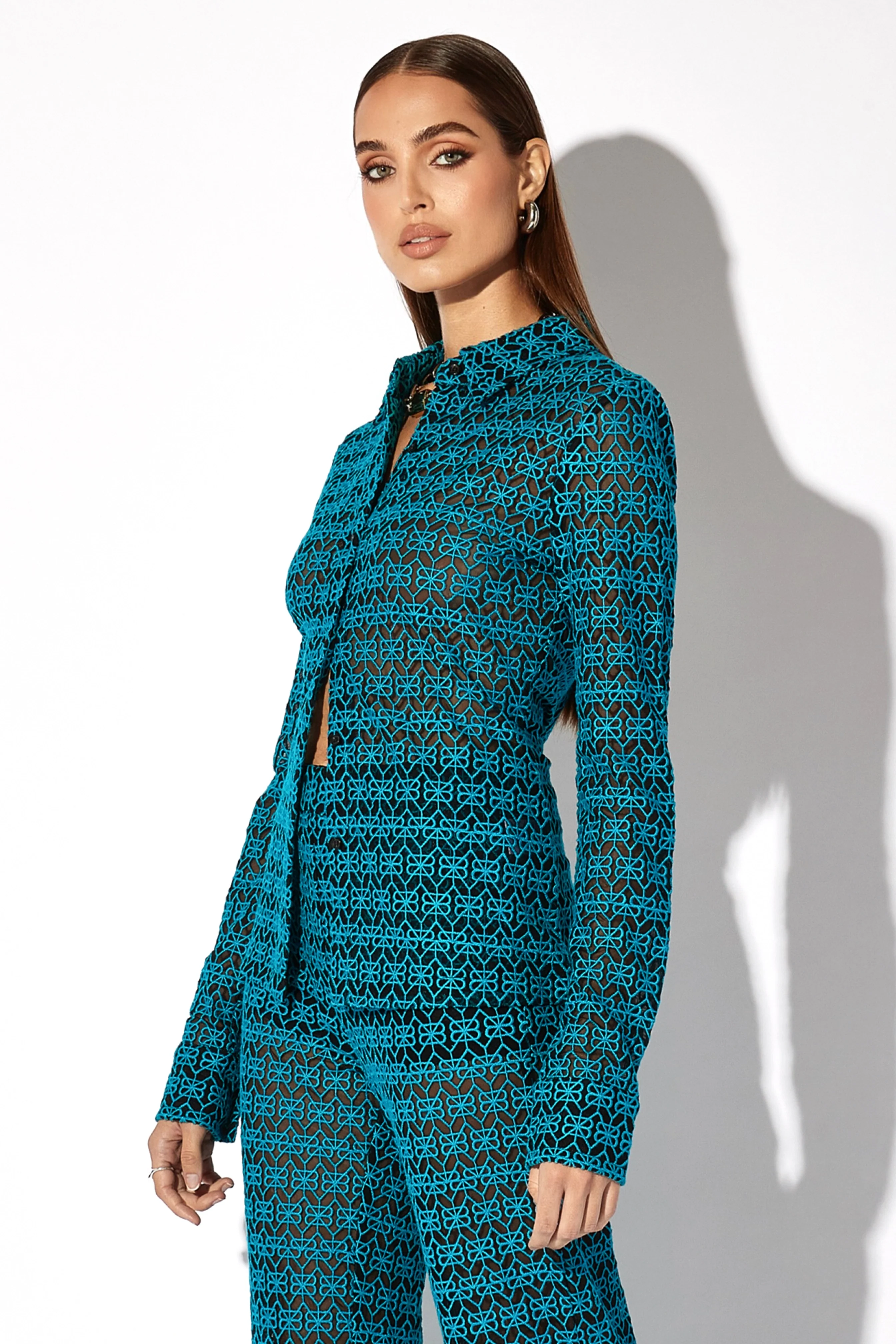 EMBROIDERED BUTTON UP SHIRT | TEAL - Image 2