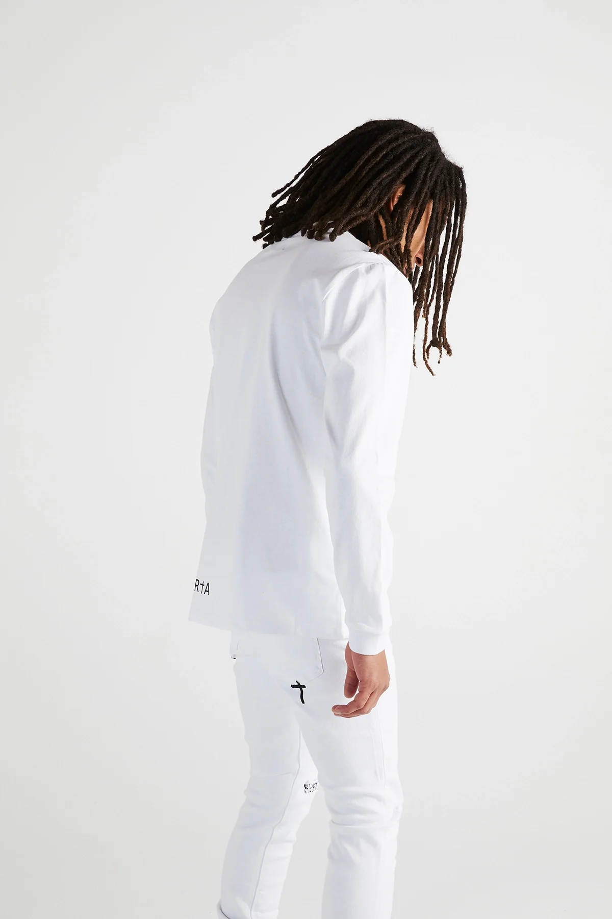 LAWRENCE | WHITE CROSS - Image 4